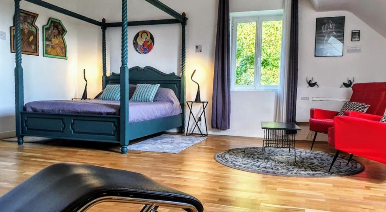 Les Hauts De Domme - Chambres D'Hotes Экстерьер фото